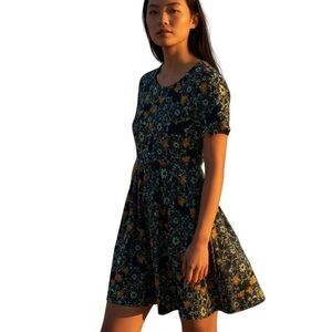 LULAROE Amelia Floral Dress